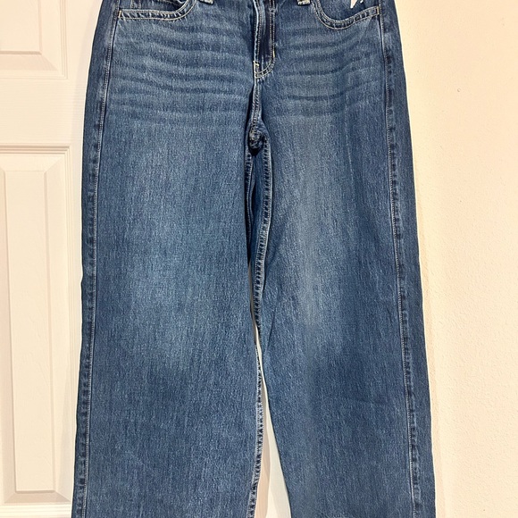 Hollister Women's Blue Flare & Wide Leg Jeans - Picture 1 of 4